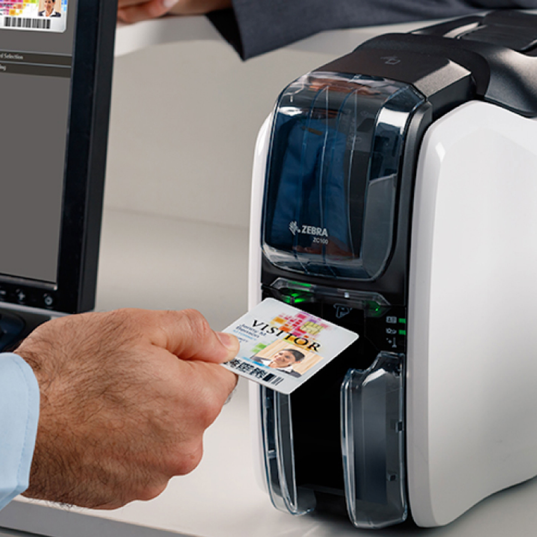 IMPRESORA DE FOTOCHEK ZEBRA ZC100-ZC11, USB-IMPRESION UNA CARA