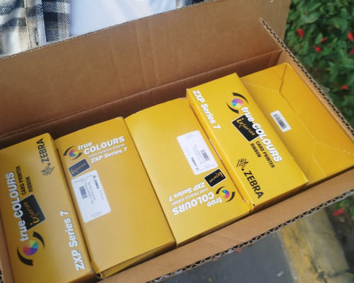 CINTA RIBBON ZEBRA 800077-742 COLOR – YMCKO – 750 IMAGENES ZXP SERIES 7